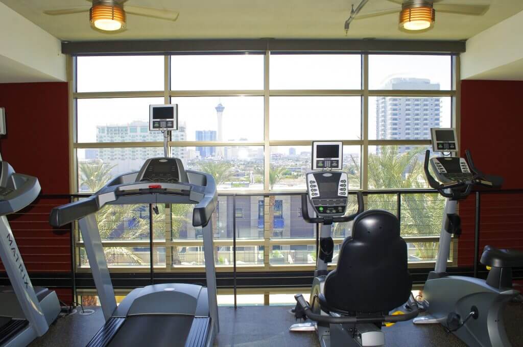 treadmill overlooks condo pool 